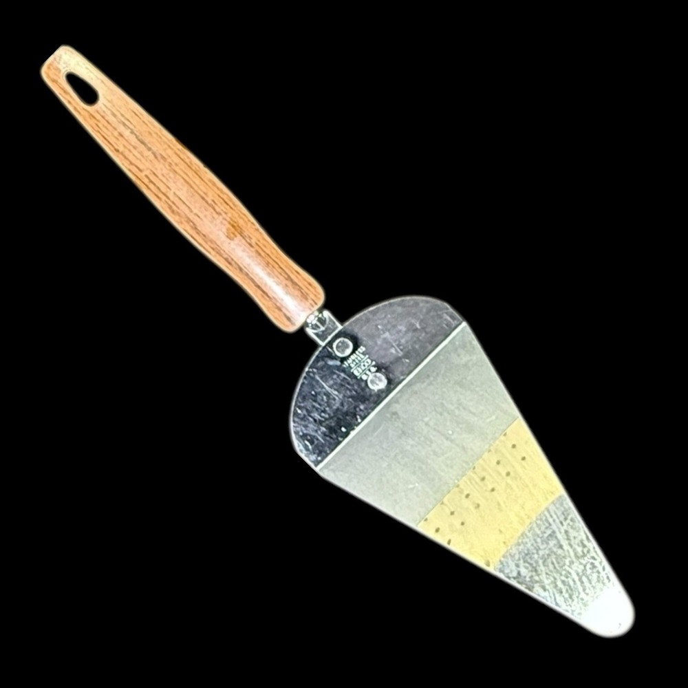 Vintage EKCO USA Stainless Steel‎ Pie Server with Wood Handle
